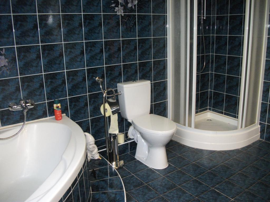 Jóbor Vendégház Győrújbarát Habitación foto