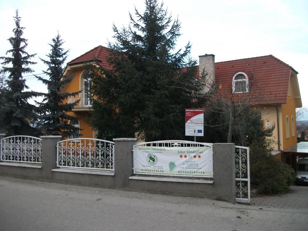 Jóbor Vendégház Győrújbarát Exterior foto